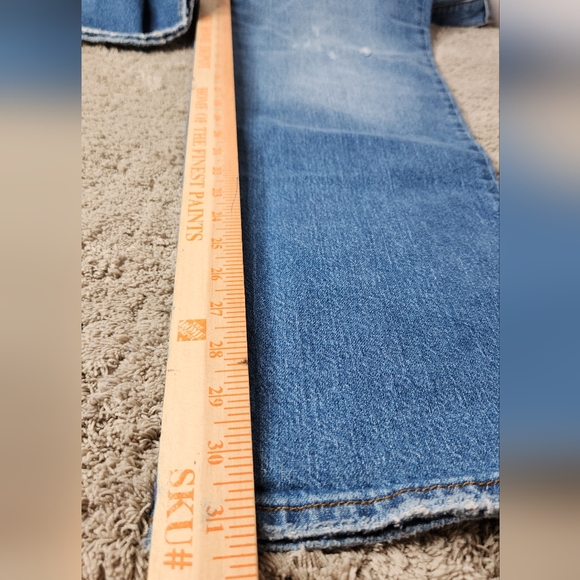 Women's High Rise Medium Wash Denim 90s Straight Jeans 16 - Picture 14 of 14
